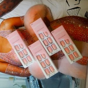 Impress color Nails 💅 Set Of 4